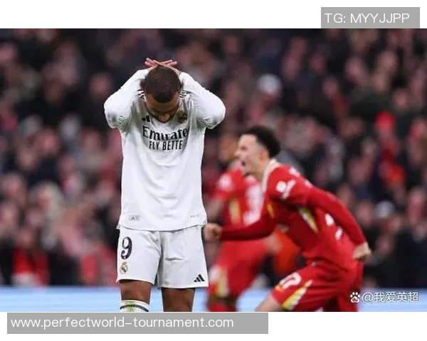 英超焦点战：皇马逆转利物浦引发转会热议与全场沸腾